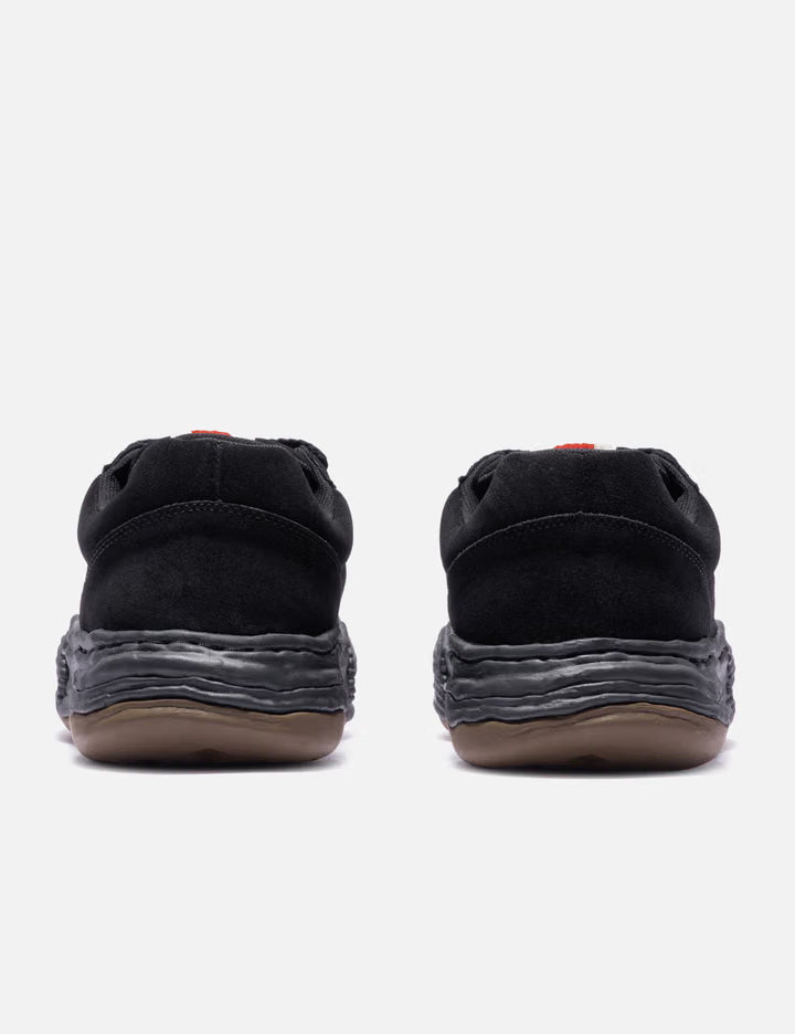 "OLIVER" OG Sole Suede Low-Top Sneakers