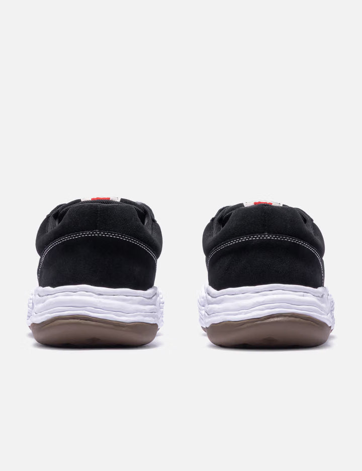 "OLIVER" OG Sole Suede Low-Top Sneakers