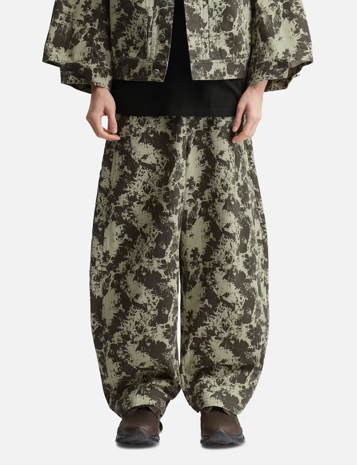 Distressed Effect Barrel Jeans