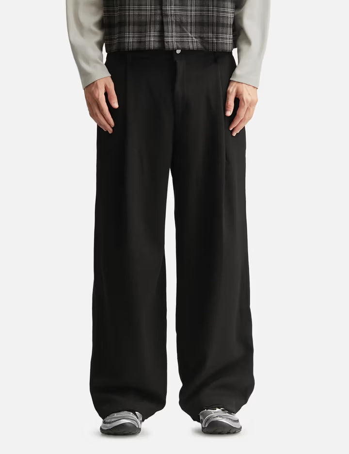 Phylli Loosed Fitted Chino Pants