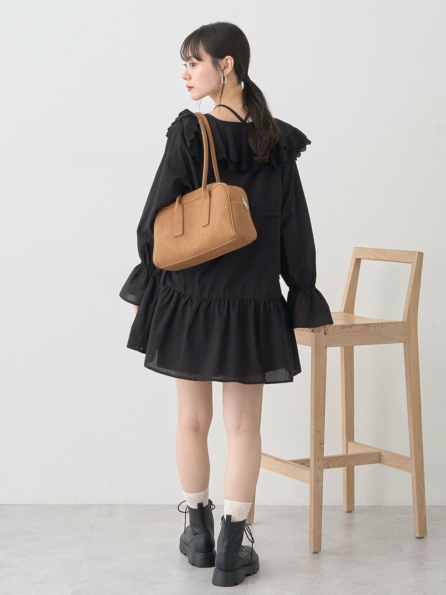 Mizuki Ribbon Ruffle Mini Dress