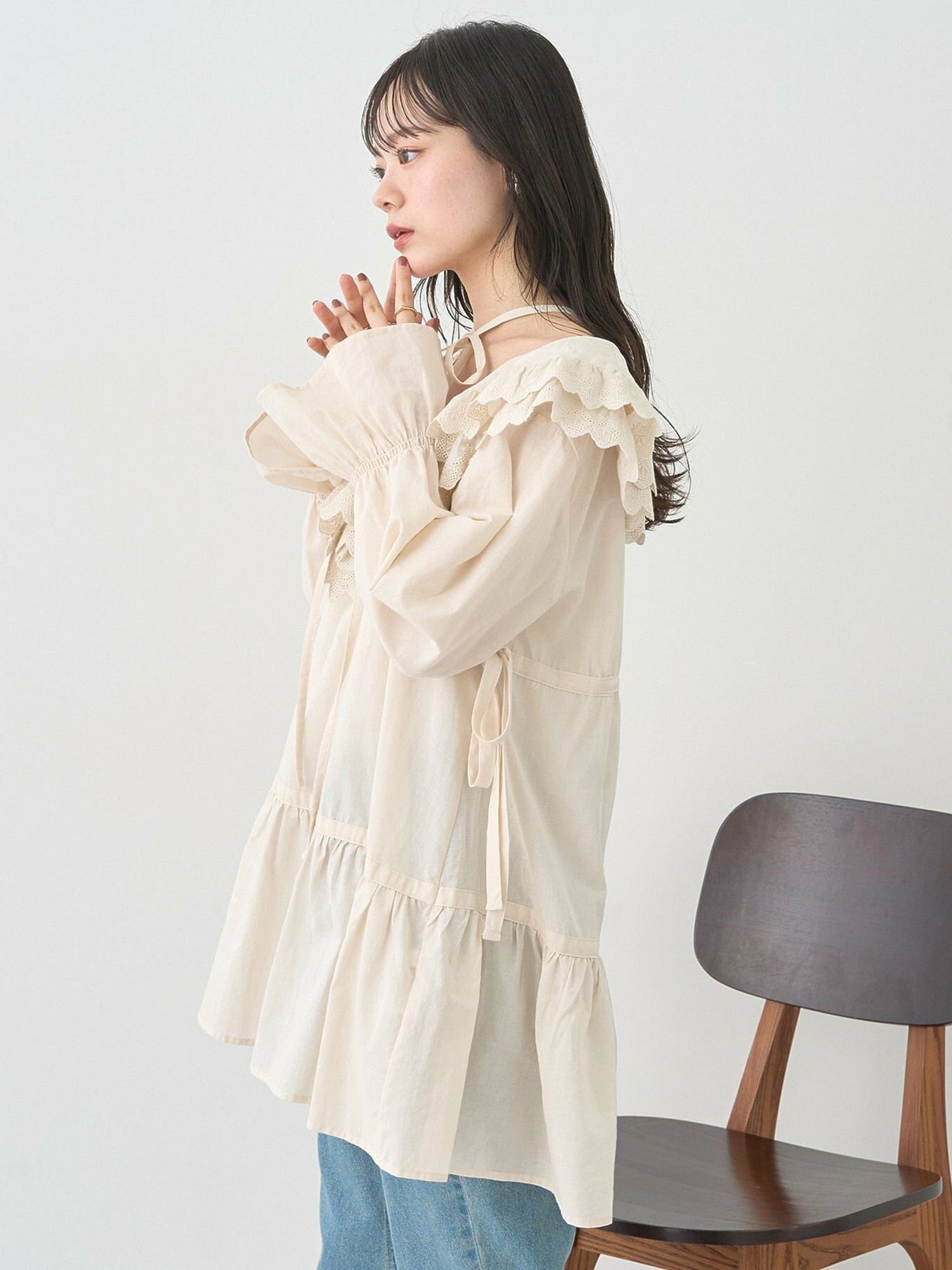 Mizuki Ribbon Ruffle Mini Dress