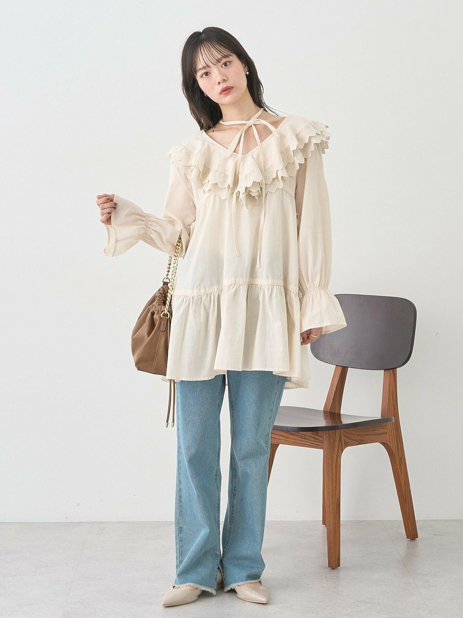 Mizuki Ribbon Ruffle Mini Dress
