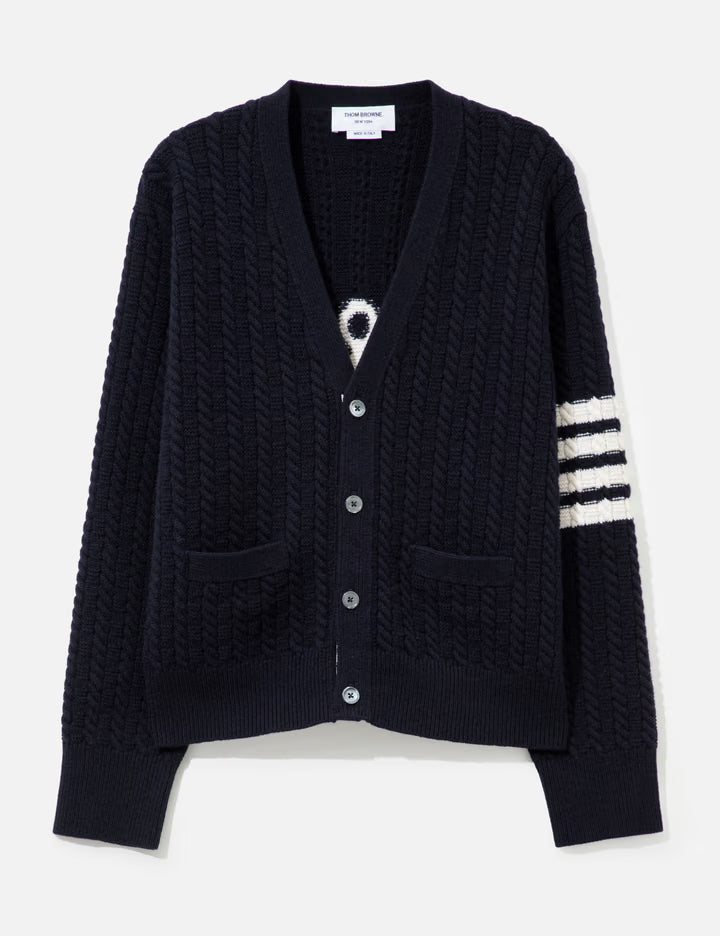 Relaxed Cable Stitch 4-Bar Cardigan