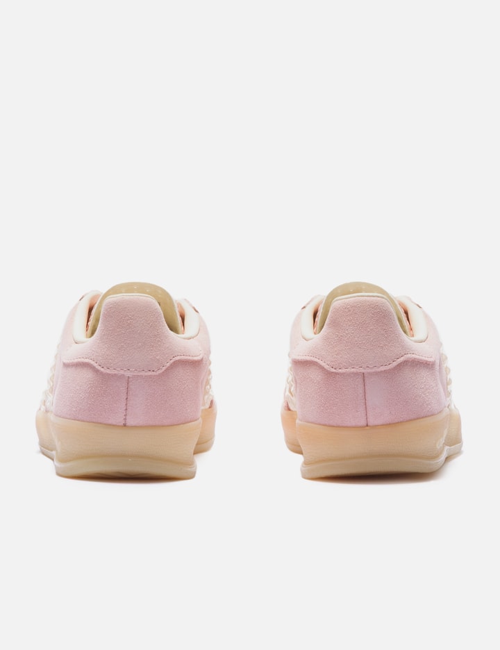 Gazelle Indoor