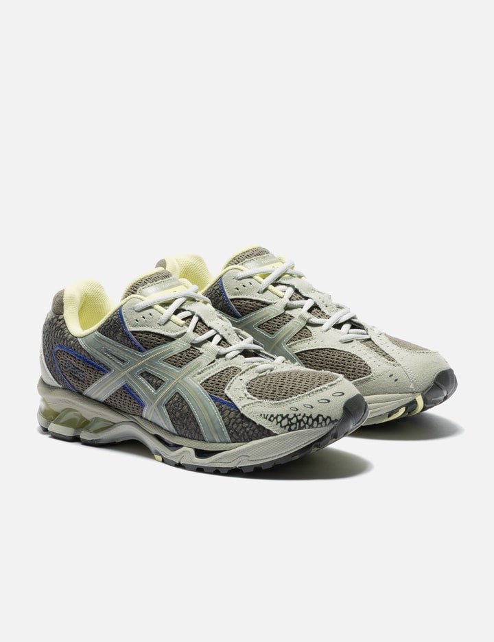 18 East x Gel-Nimbus 10.1