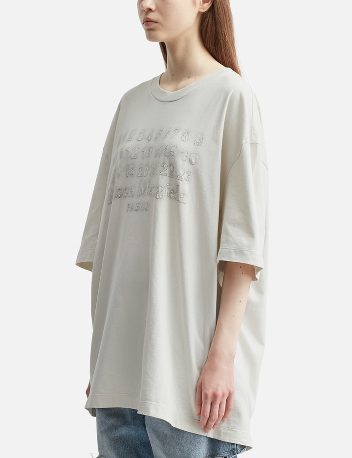 Embroidered Logo T-shirt