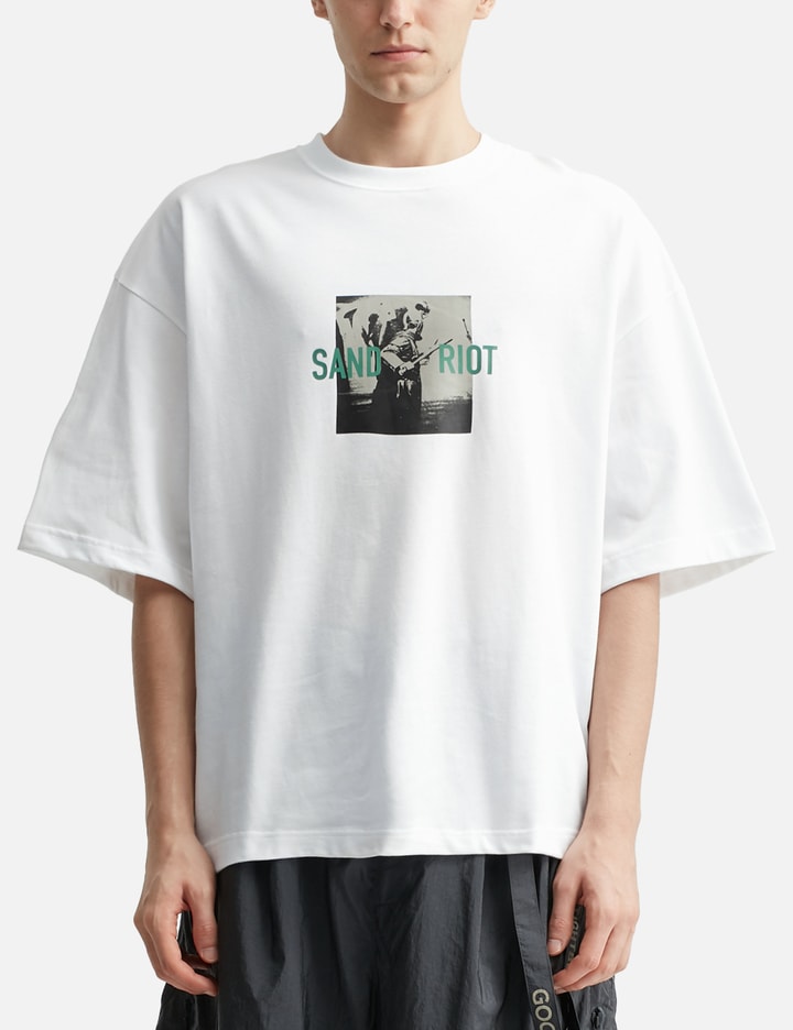GOOPiMADE x TIGHTBOOTH “GTB-03T” Sand Riot Logo T-shirt