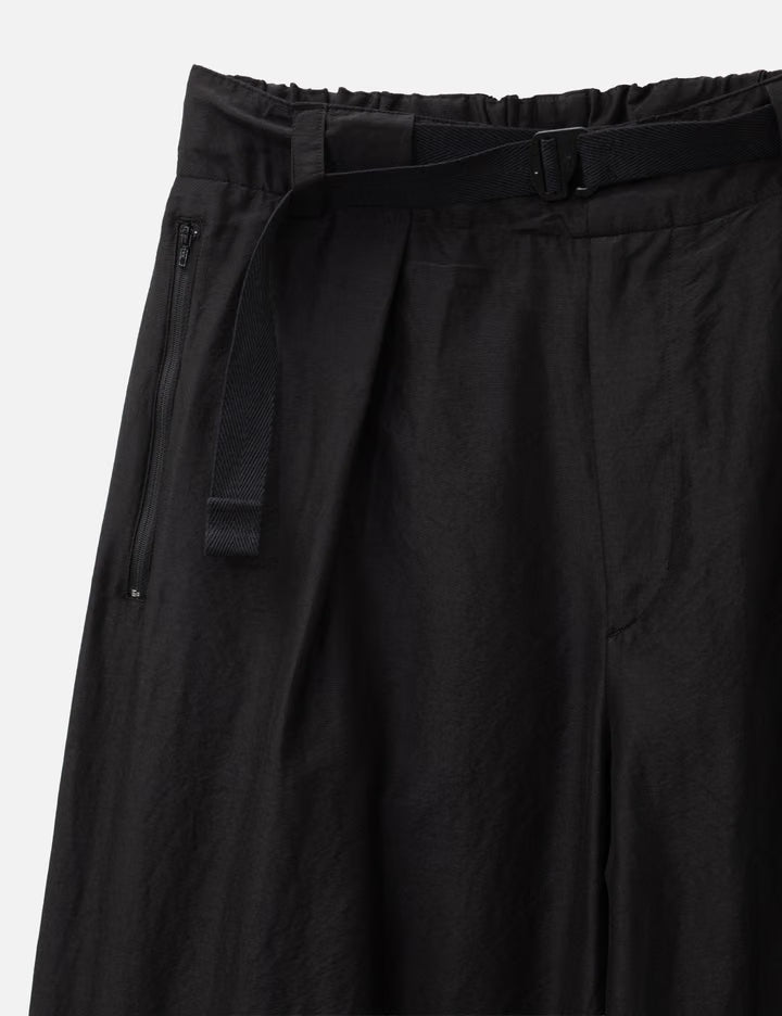Tuck Sweatpant
