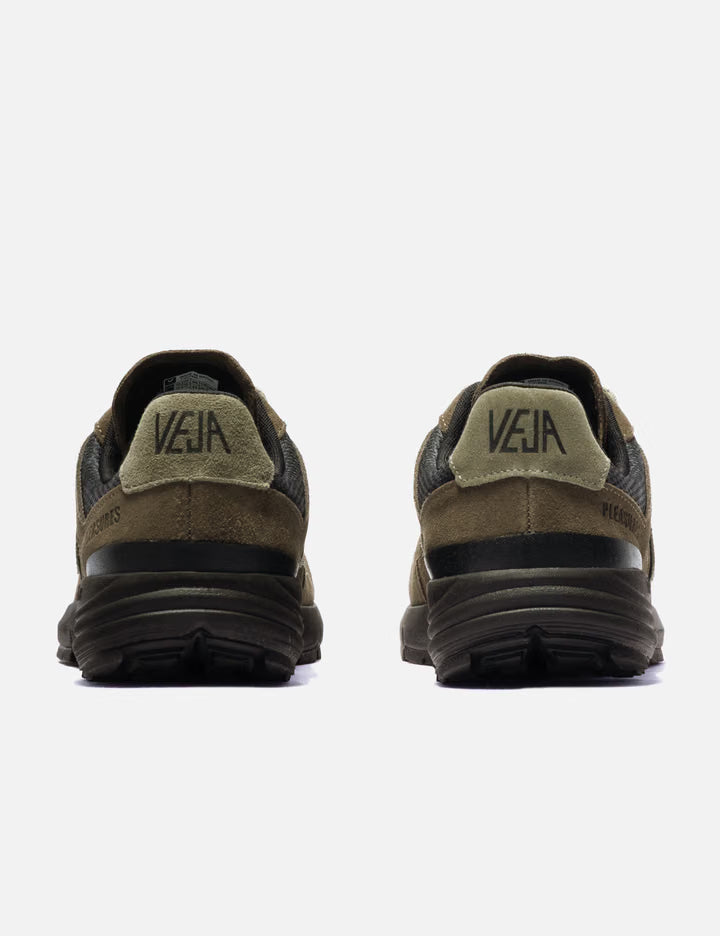 VEJA X Pleasures Salar Alveomesh