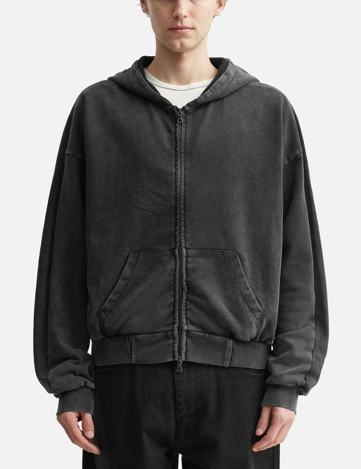 HOODED SWEATSHIRT