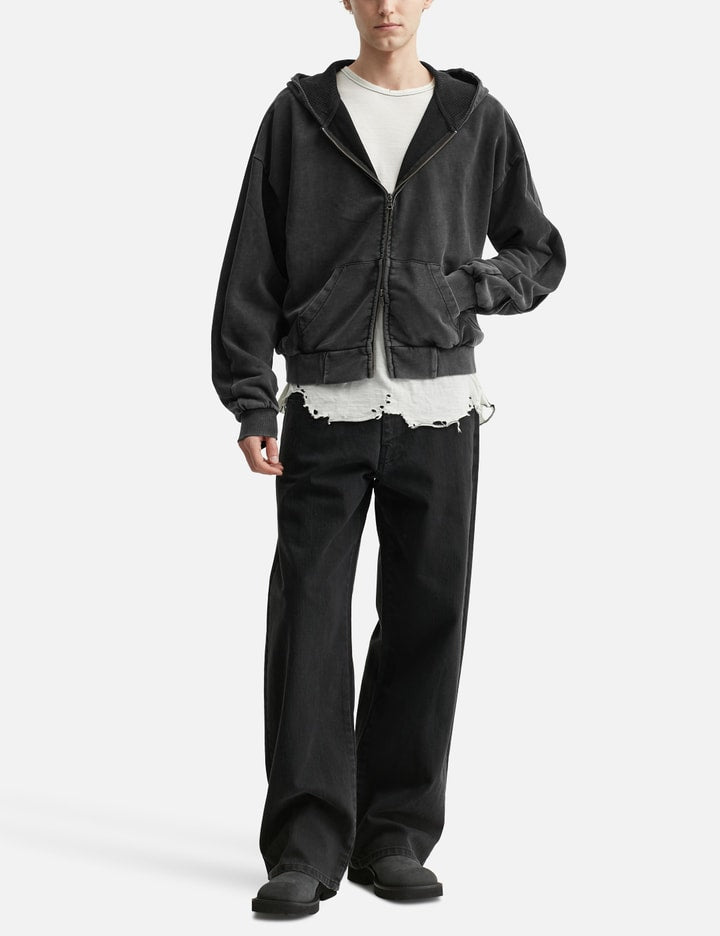 HOODED SWEATSHIRT