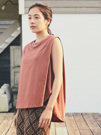 Uma Sleeveless Pullover