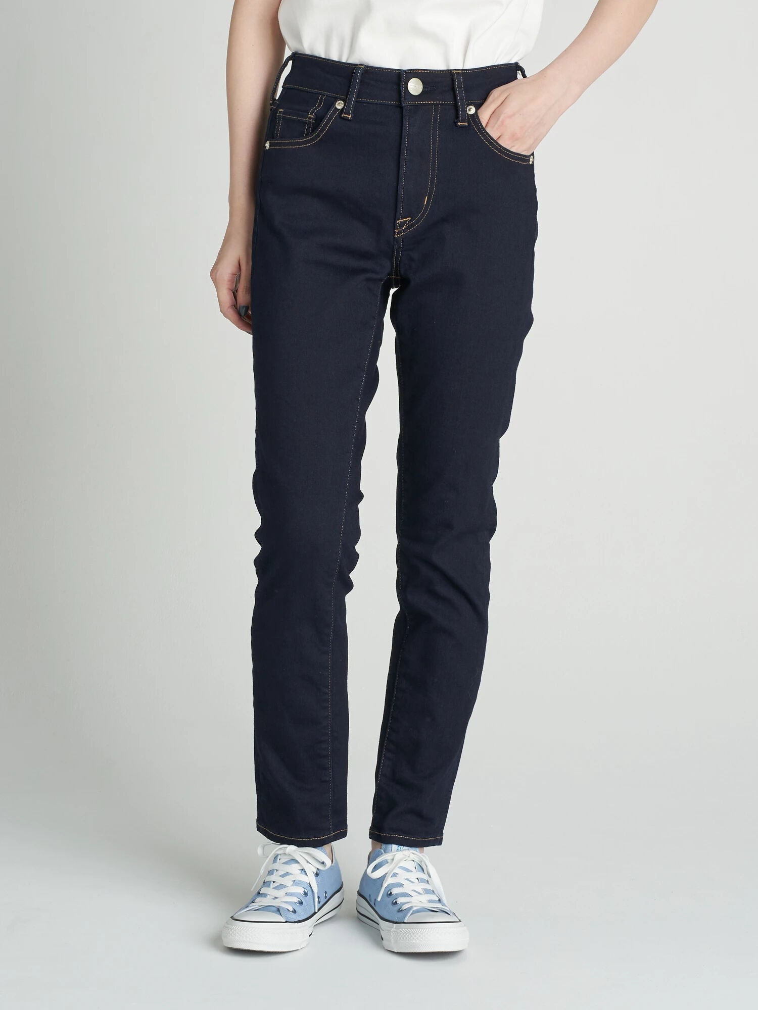 Greta Cigarette Denim Pants