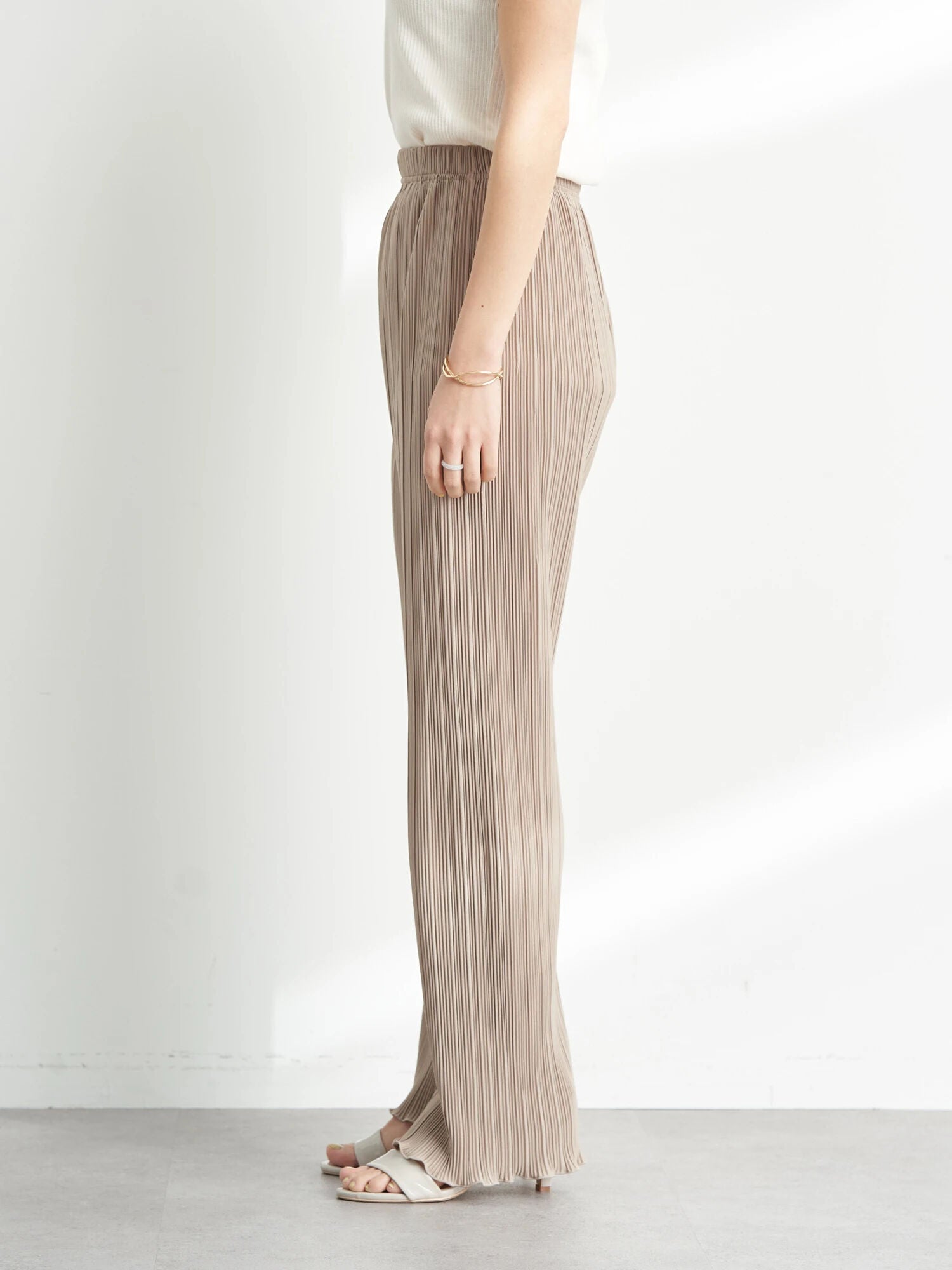 Keinarra Pleated Cut Pants