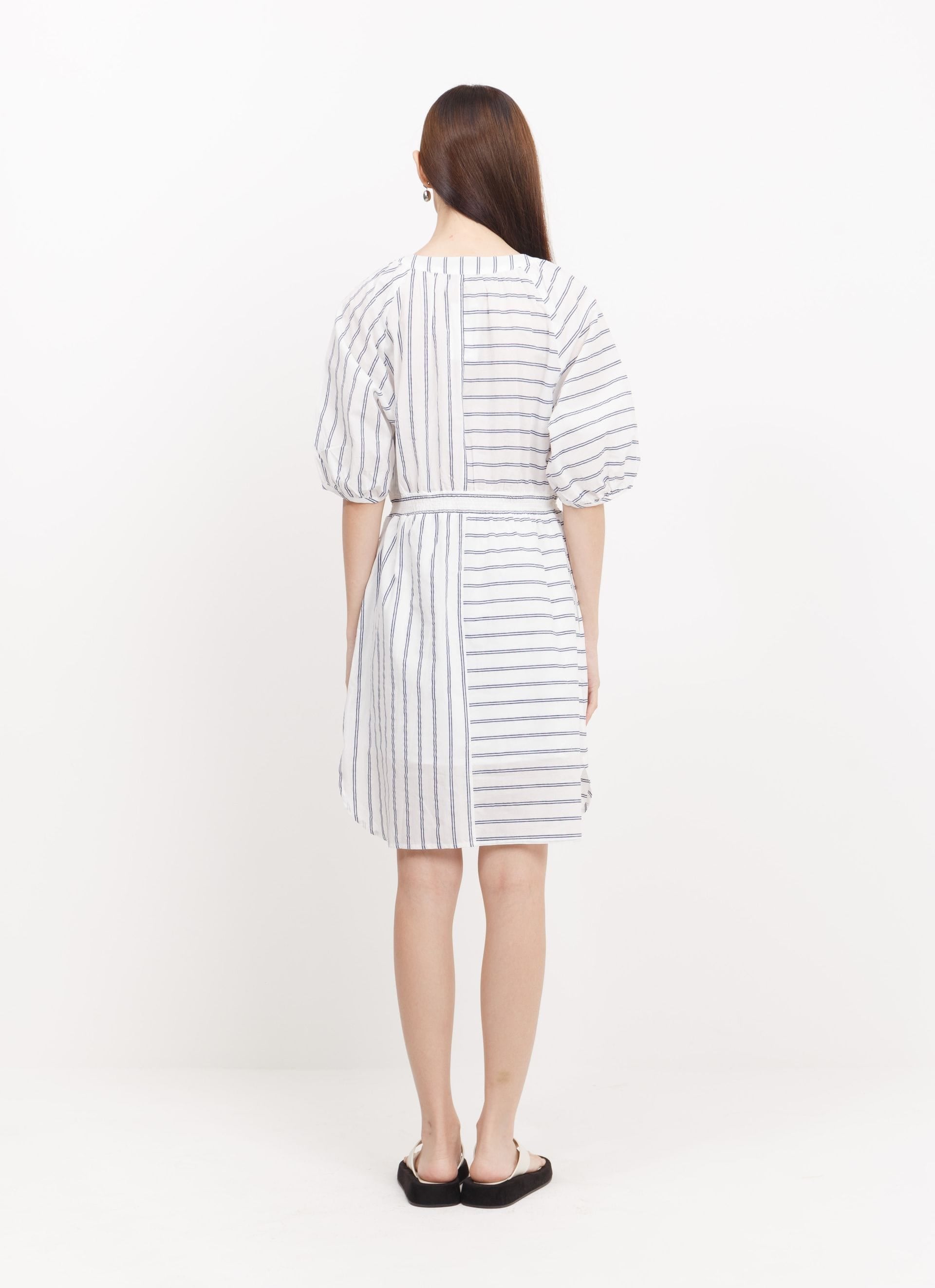 Yoisho Dress