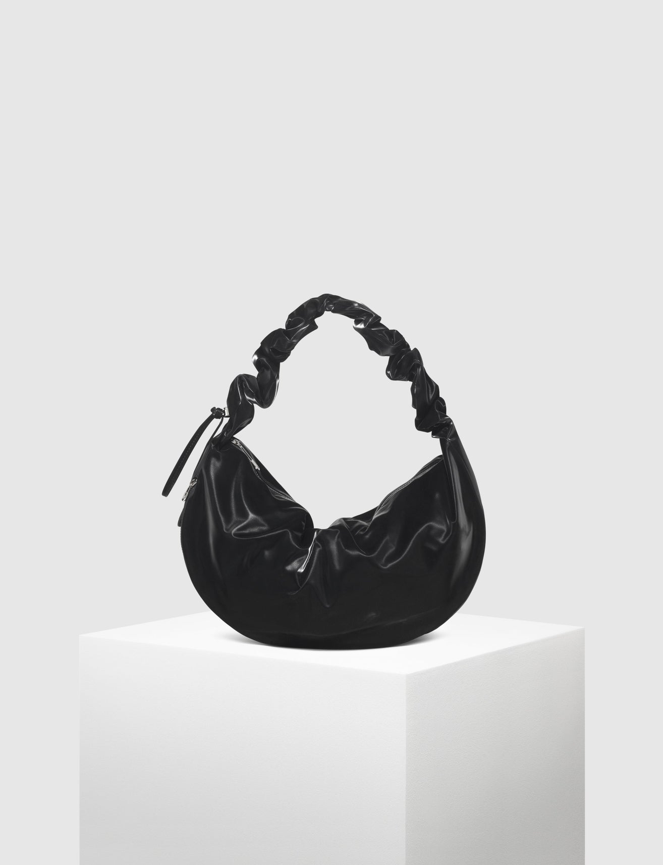 Carlyn Bag Korea - Babe L - Glossy Black: "Glossy Black Babe L Bag" 
