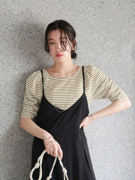 Bee Shoulder Stripe Tops