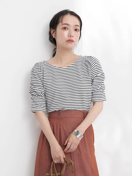 Bee Shoulder Stripe Tops