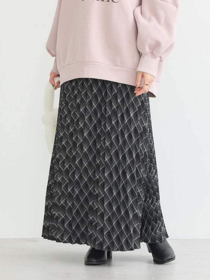 Namika Pleated Skirt