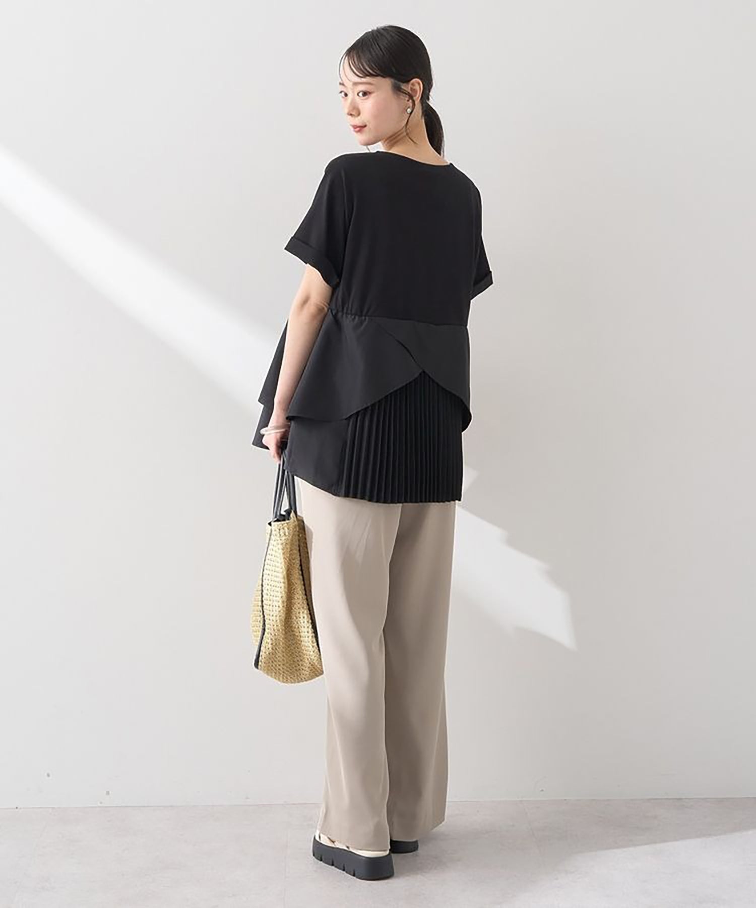 Kozue Back Pleated Blouse