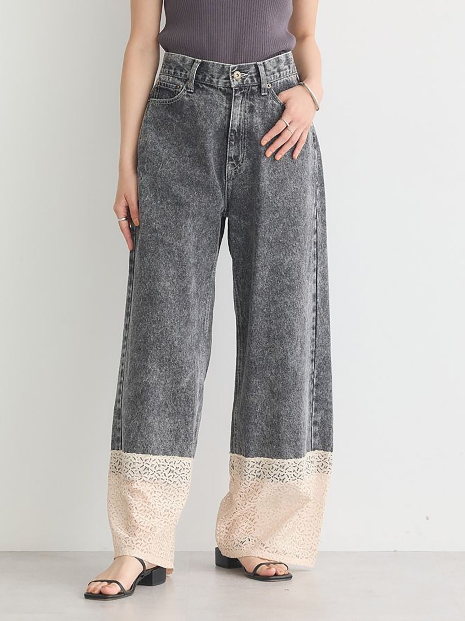 Resu Denim pants with lace - BLACK - Earth Music & Ecology