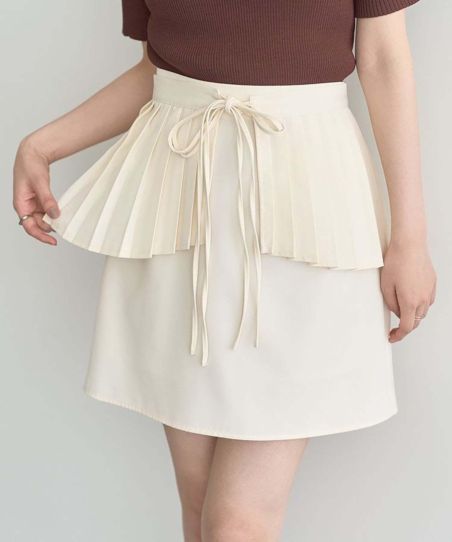 Yubi Set Pleated Wrap Skirt