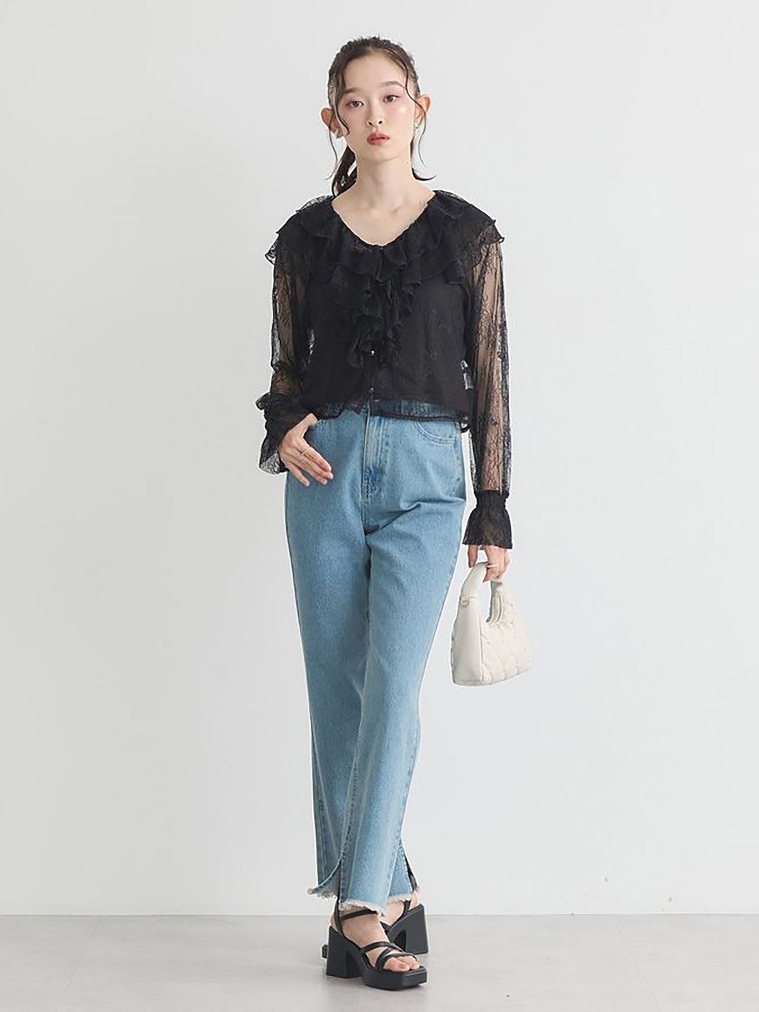 Emiyo SET Ruffled Lace Blouse