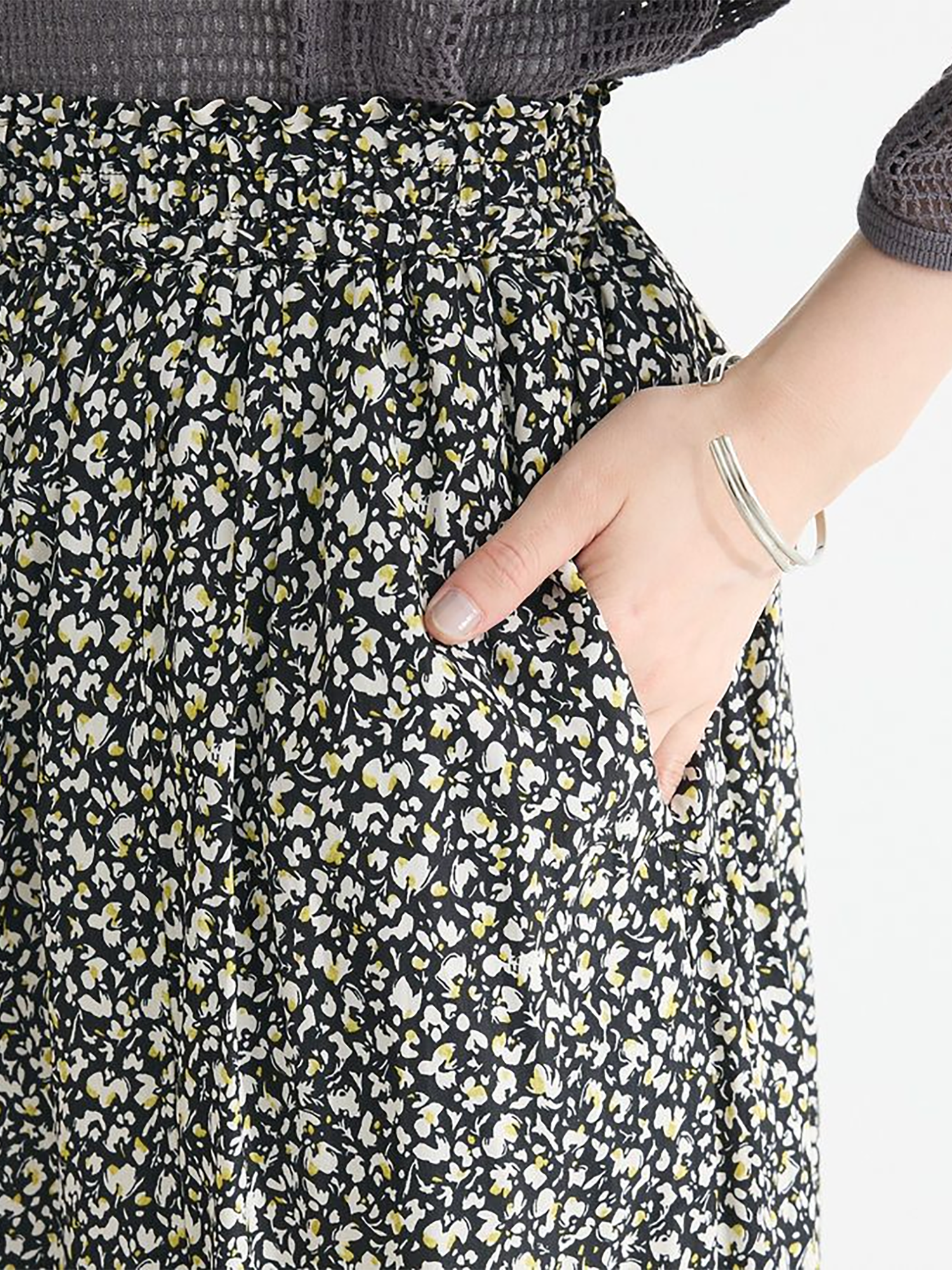 Oshibe Pattern Wide Pants