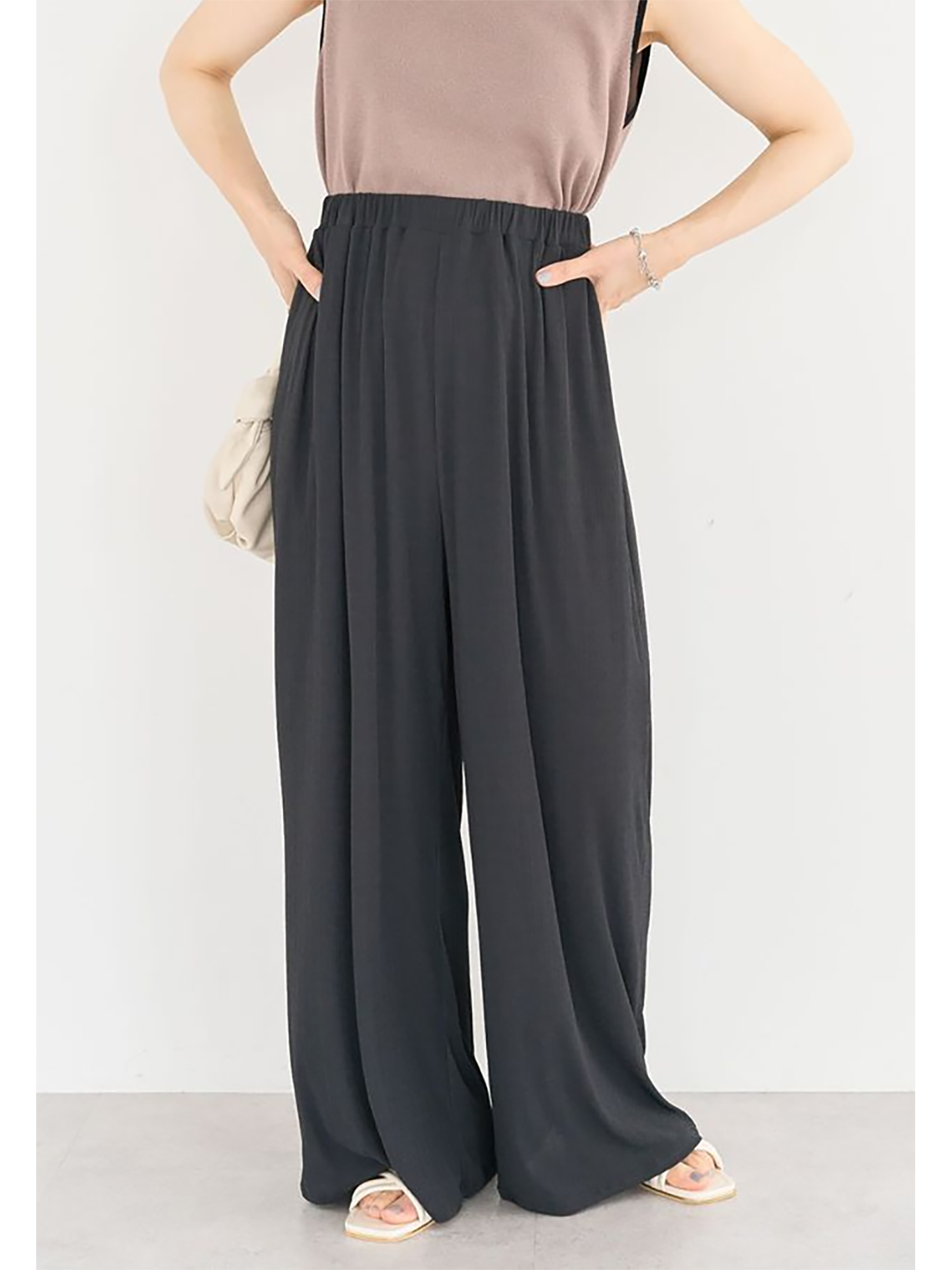 Hanawa Relaxed Wide Pants