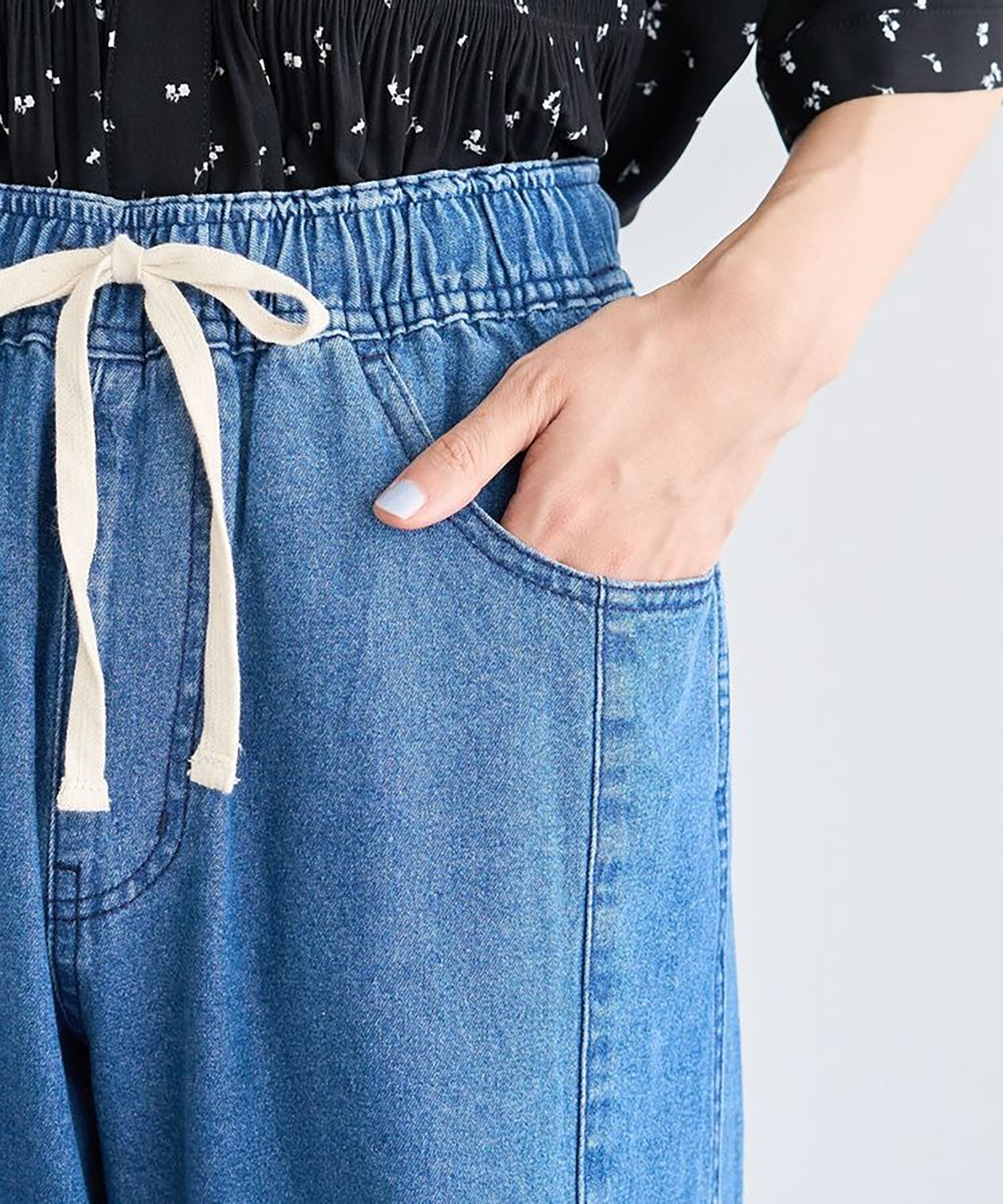 Raburi Light Denim Easy Baggy Pants
