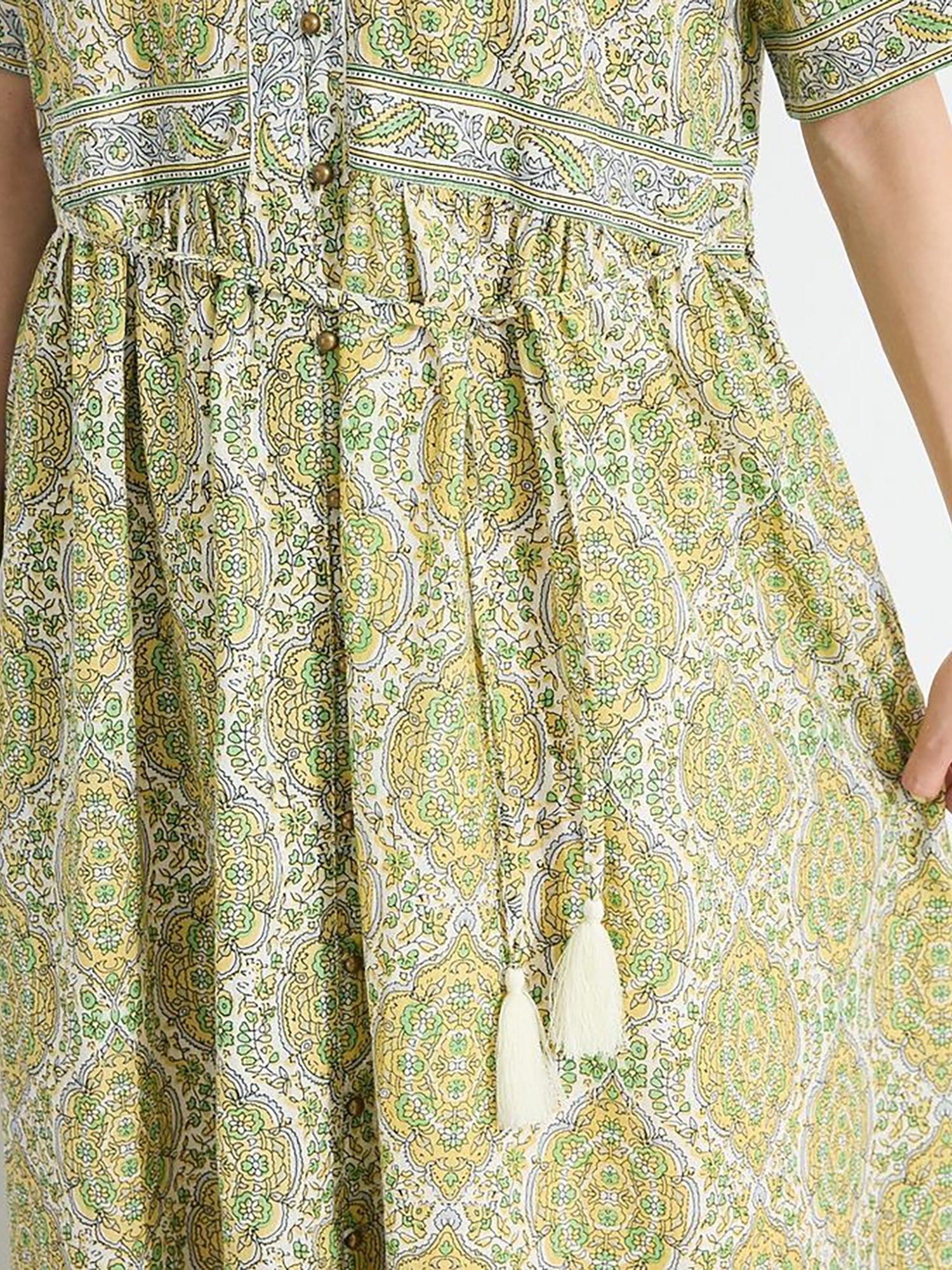 Yae Arabesque Pattern Dress