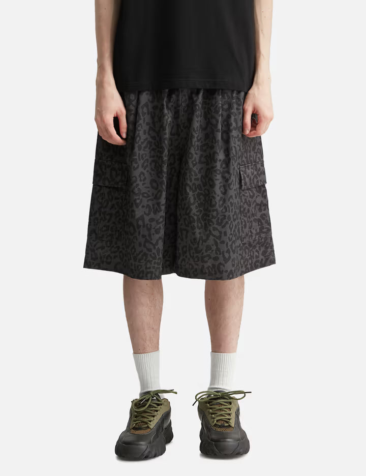Wide Cargo Shorts