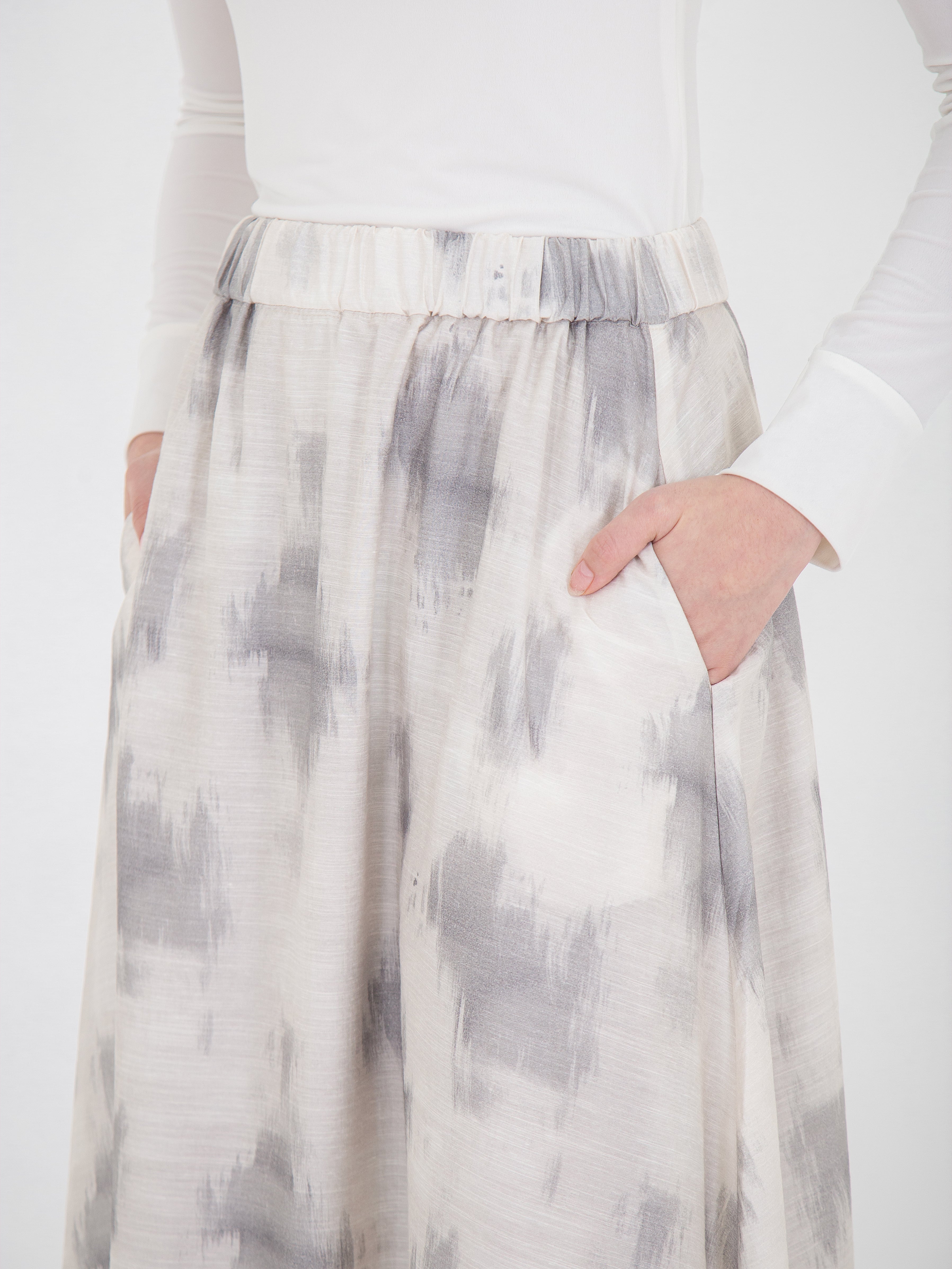 Latifa Skirt