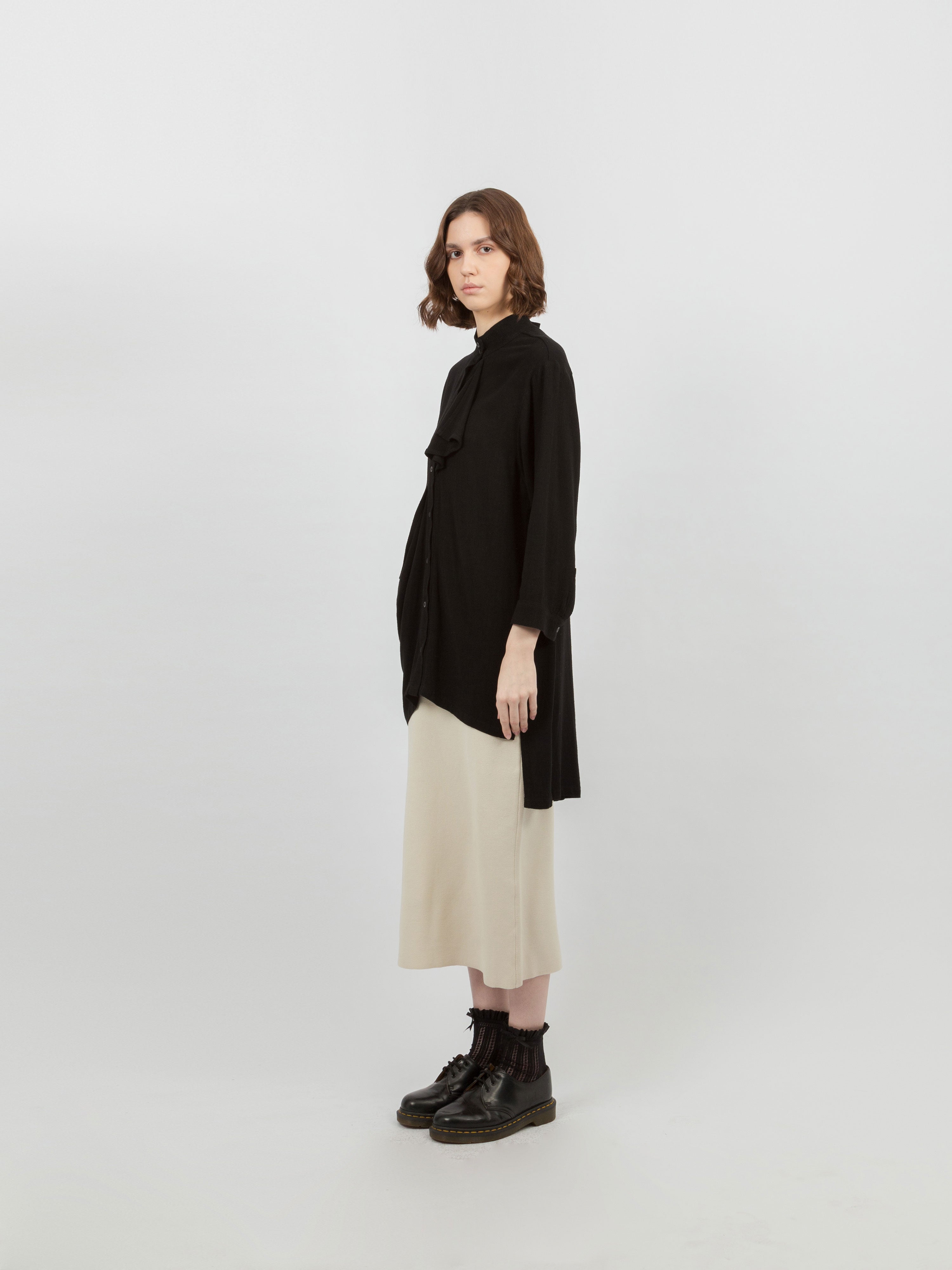 Chelsie Linen Asymmetric Shirt