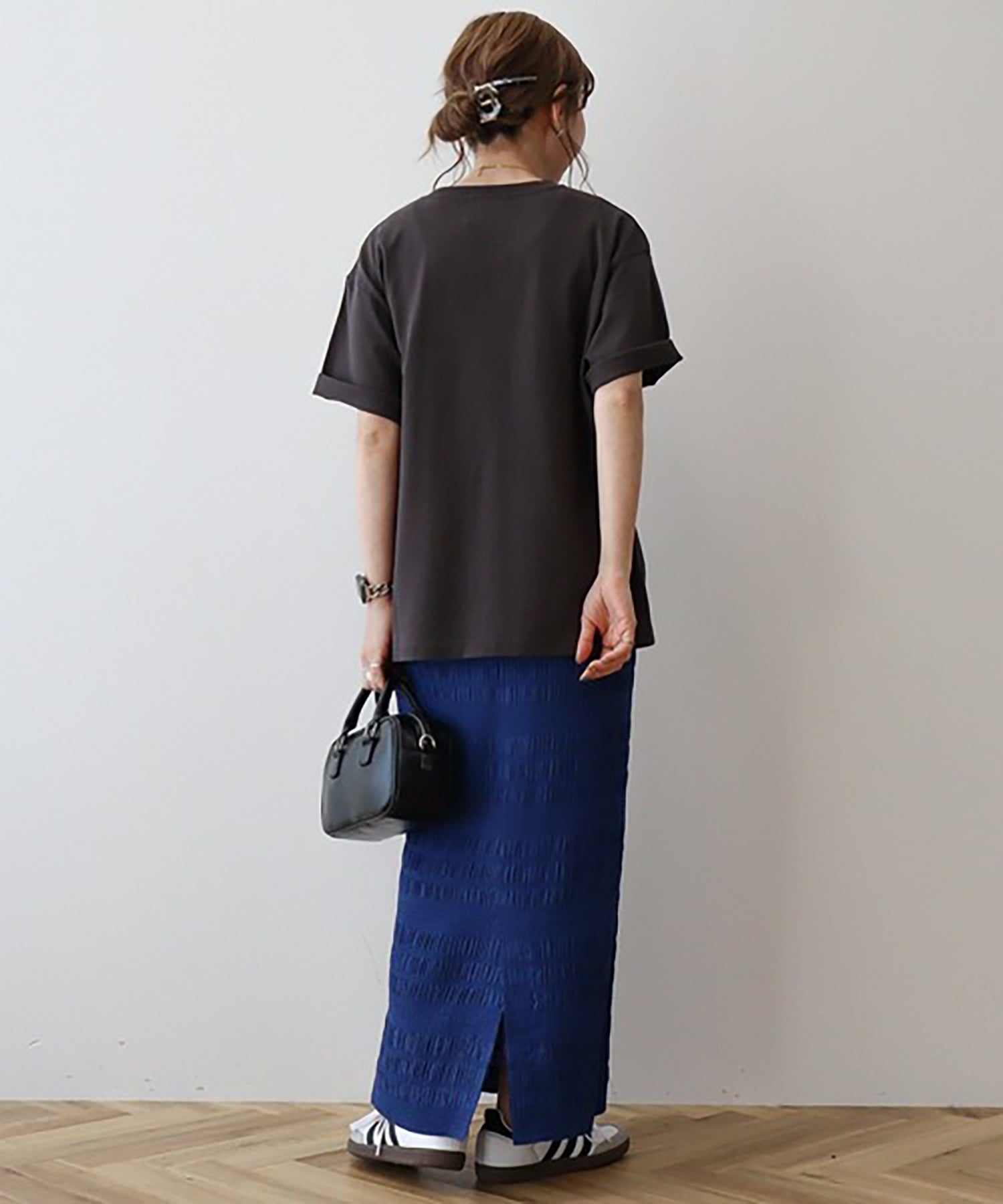 Kuwazu Shirred Straight Skirt