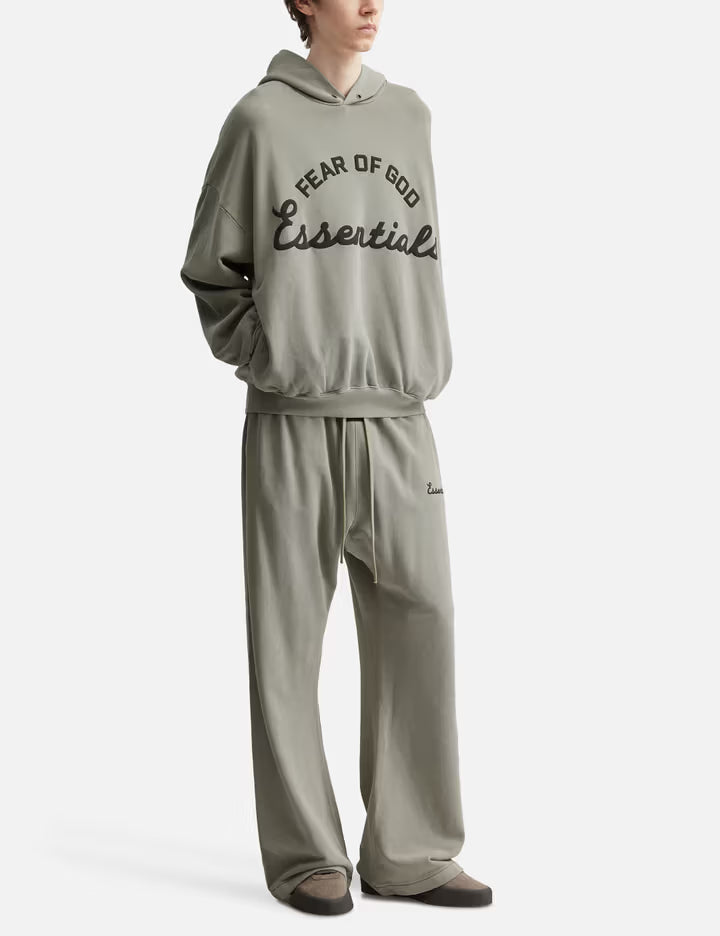 Training Classic Flare Sweatpant