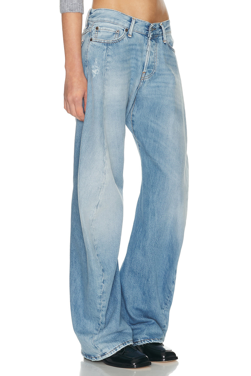 2006F Vintage Twisted Leg