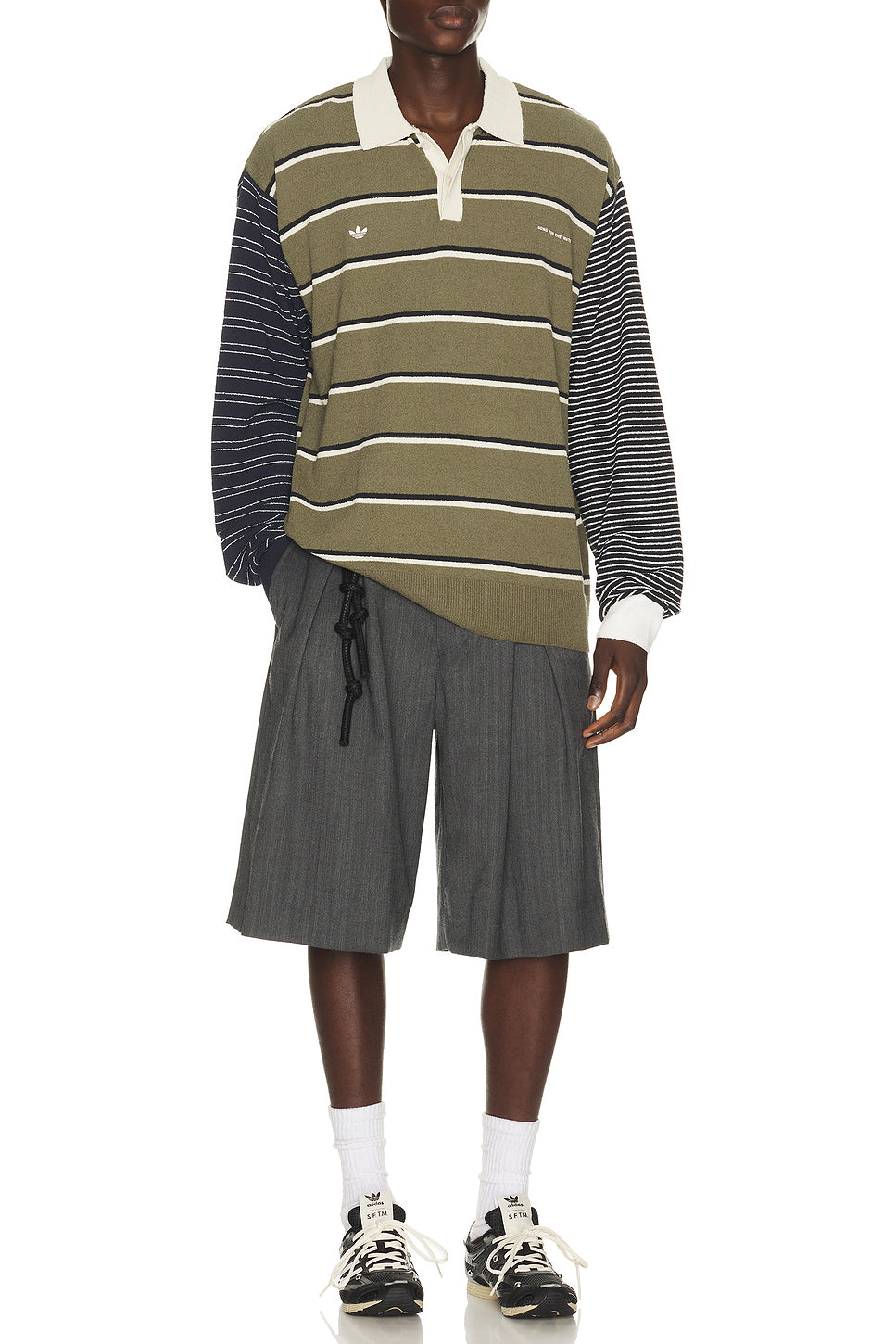 Adi007 Long Sleeve Tee in Olive Strata, Alumin, & /black