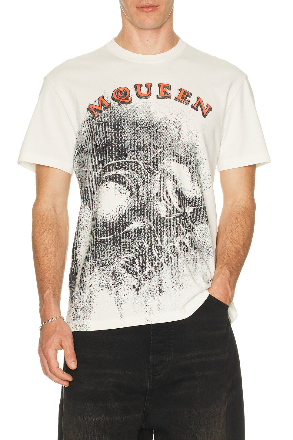 Spray Skull Print Tee Shirt