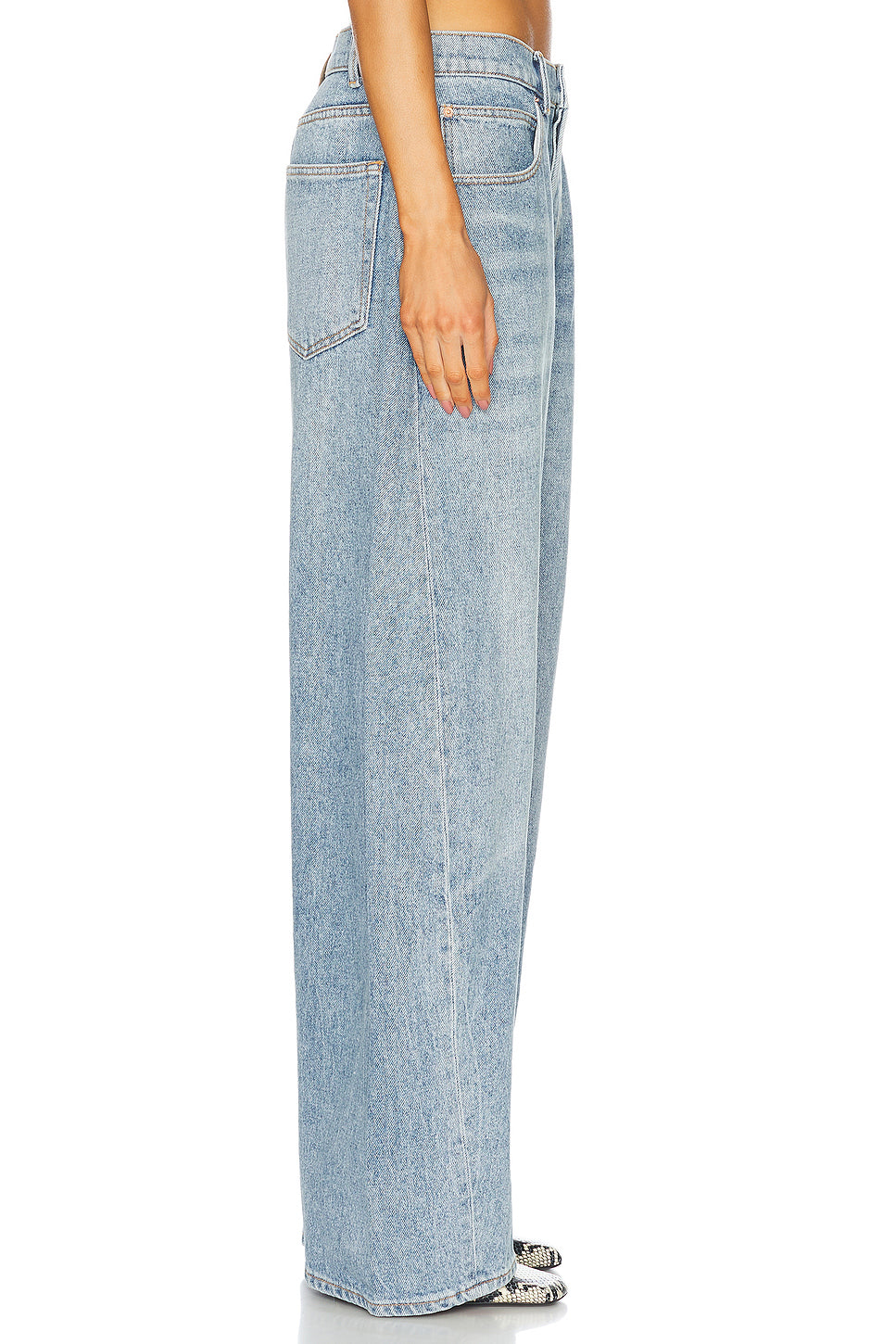 Oversized Rounded Low Rise