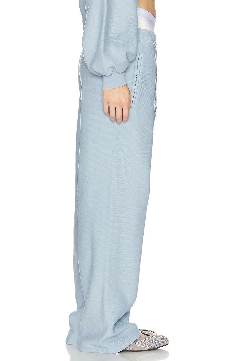 Wide Leg Sweatpant