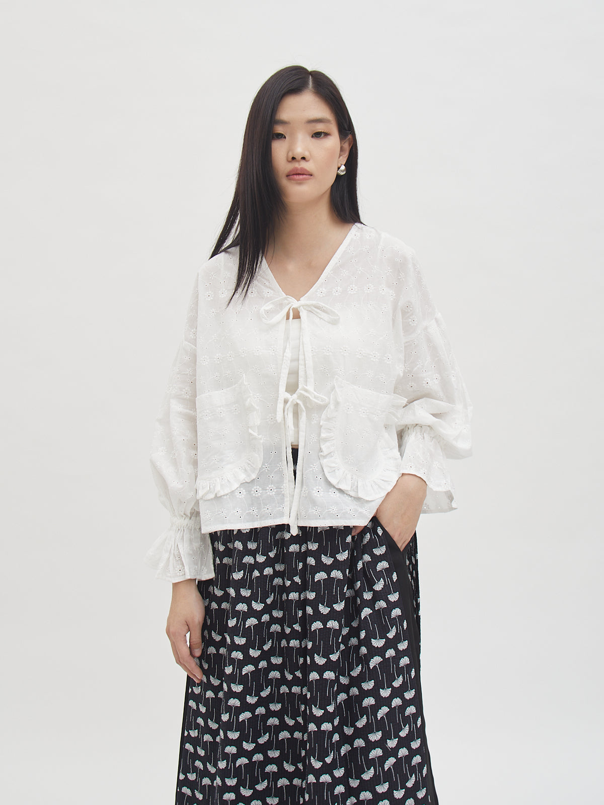Alika Outer
