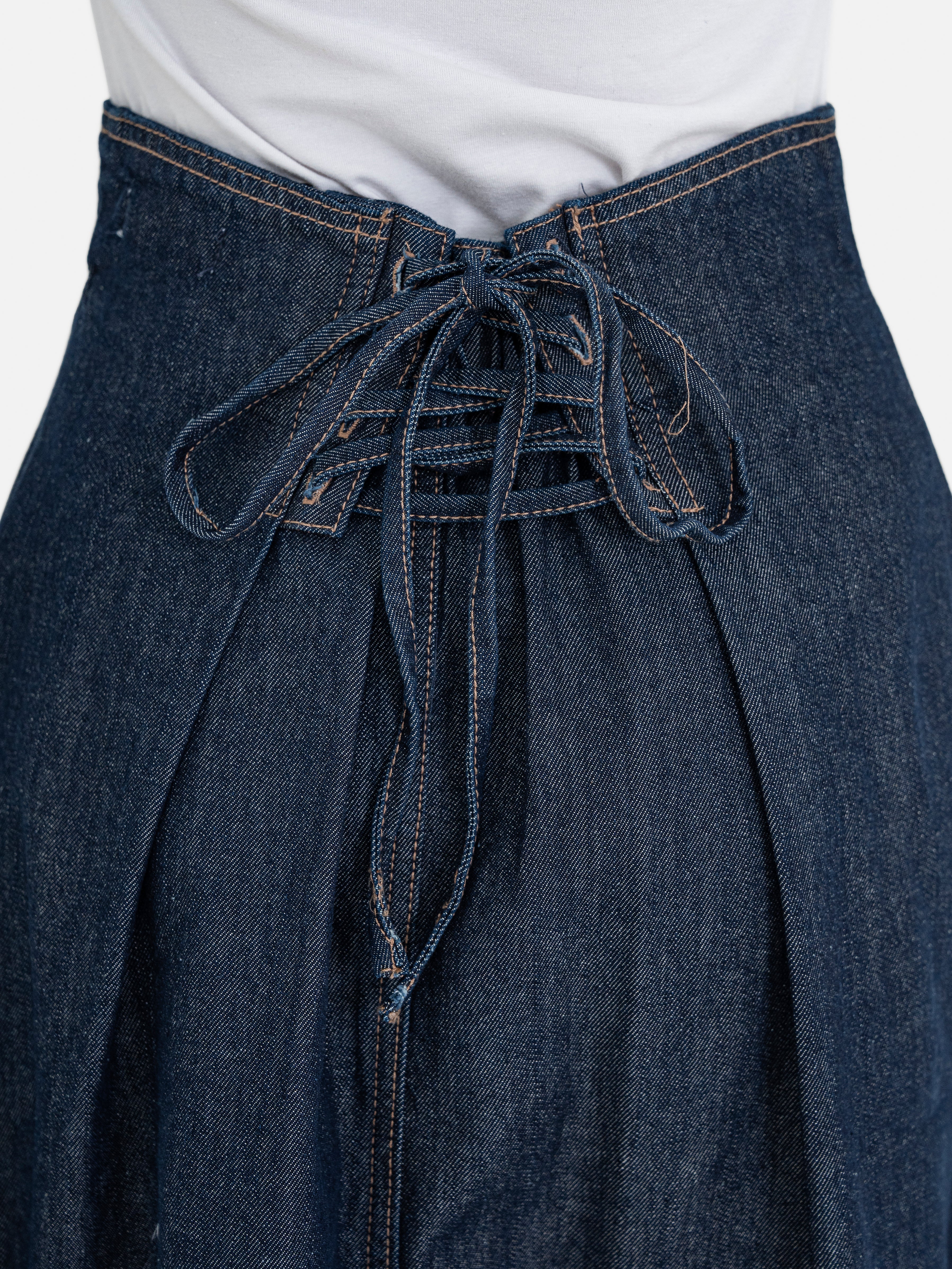 Amami Front Zip Denim Skirt