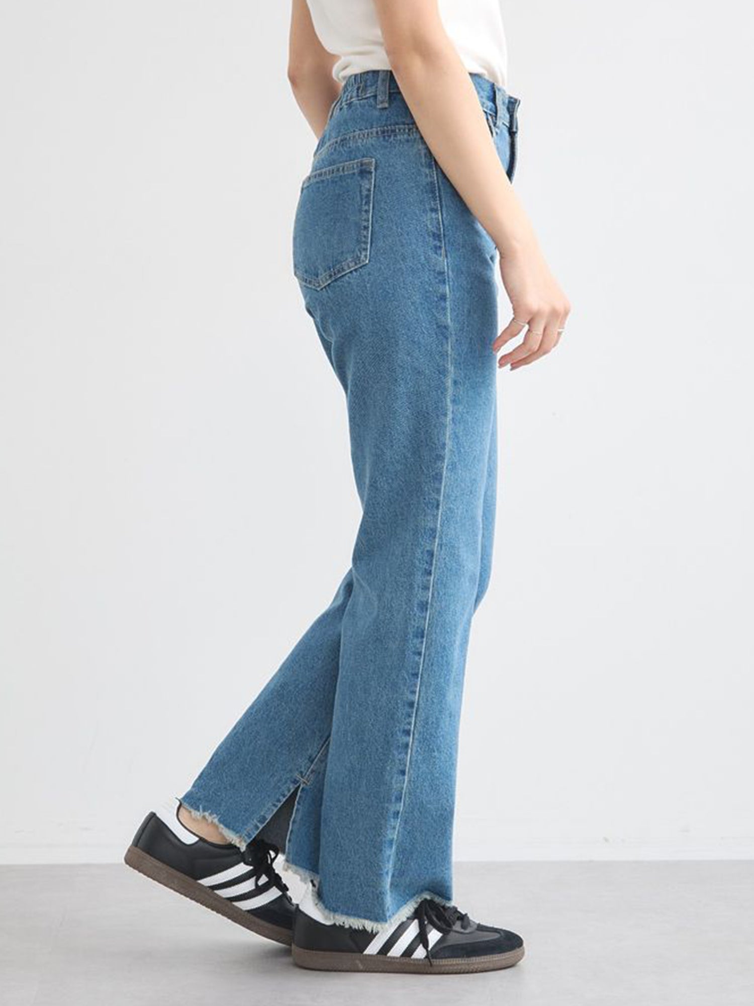 Kawanoe Flare Denim Pants
