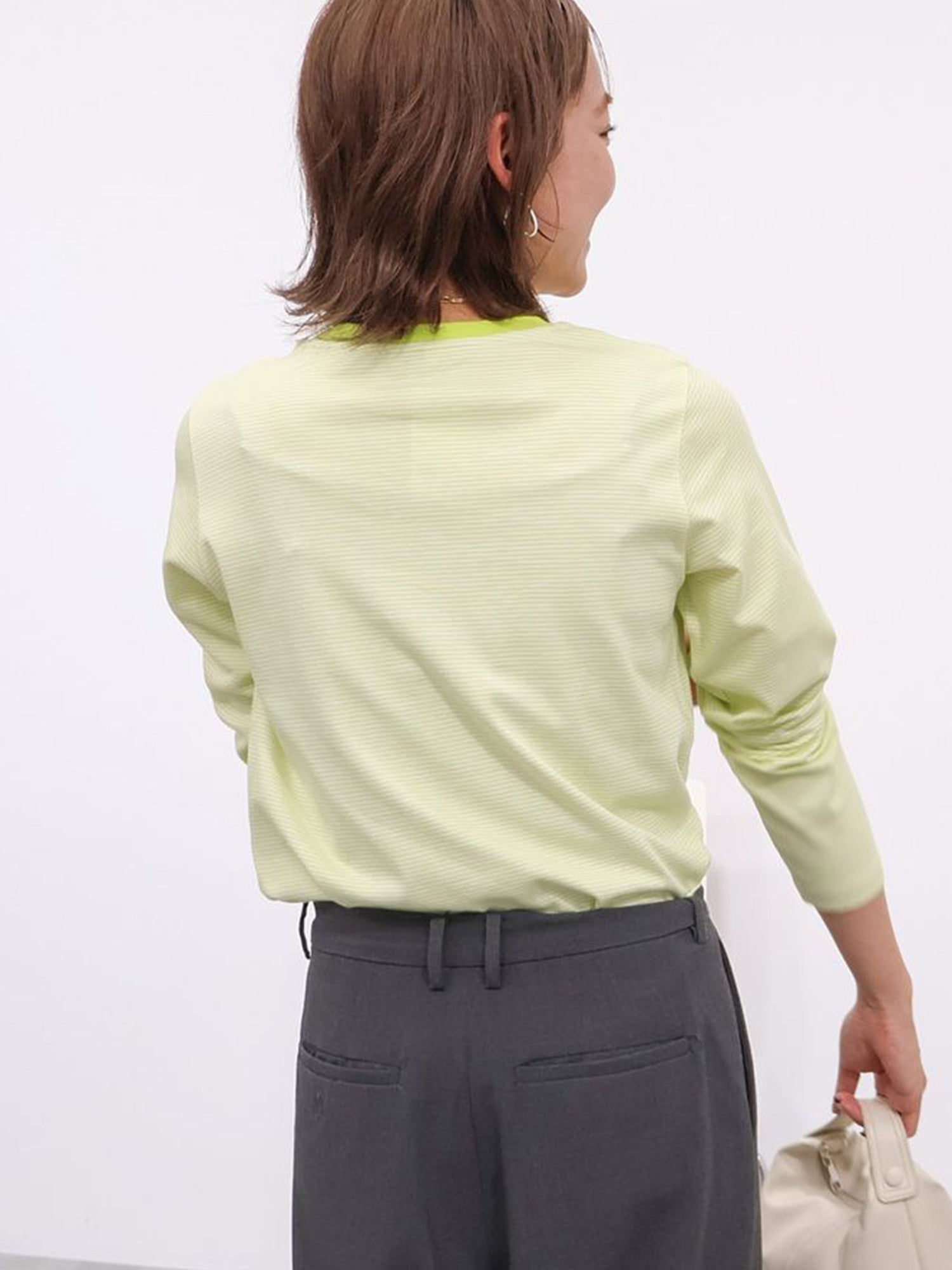 Akabira Crew Neck Pullover