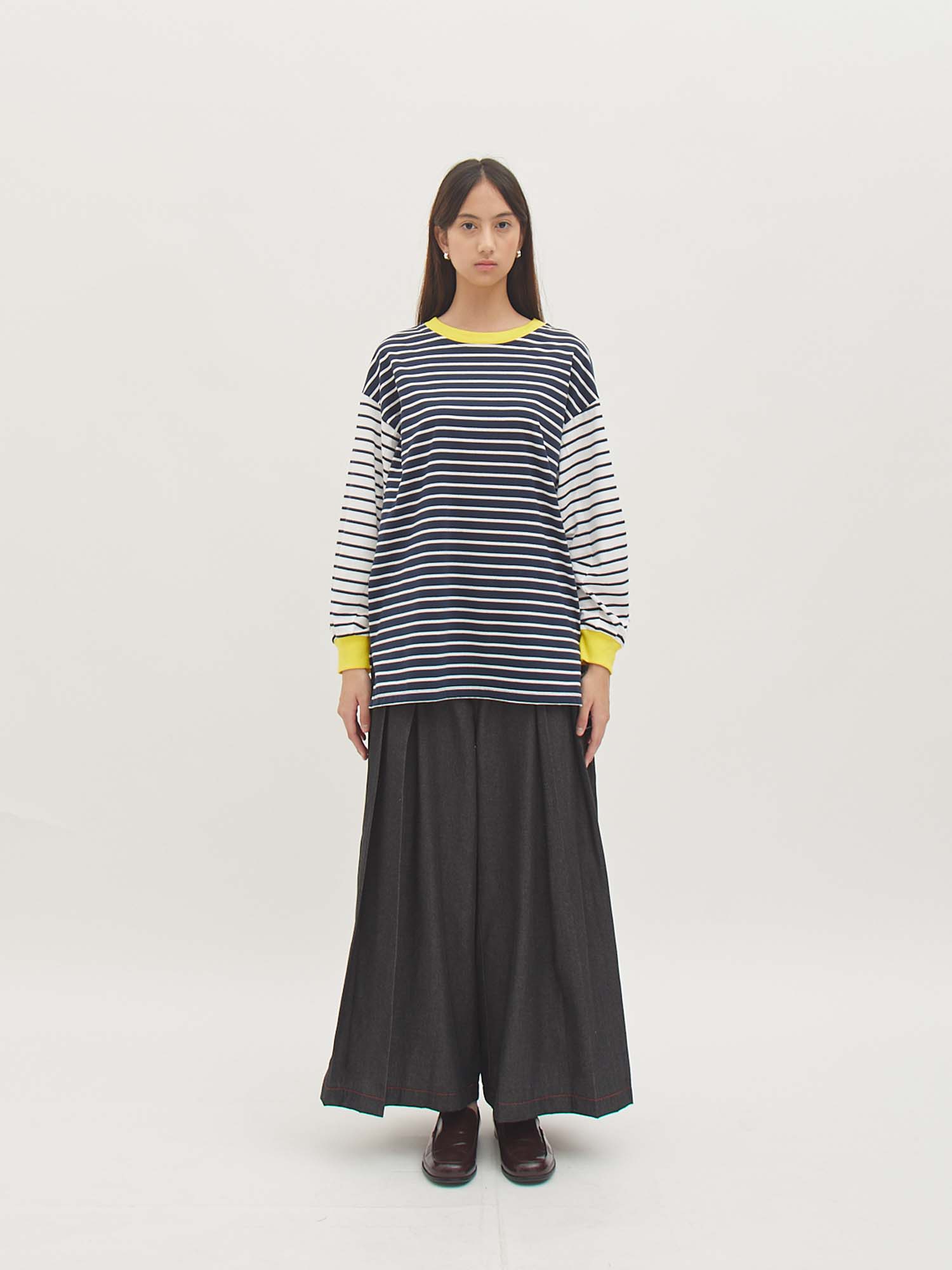 Listia Longsleeve Oversized Tee