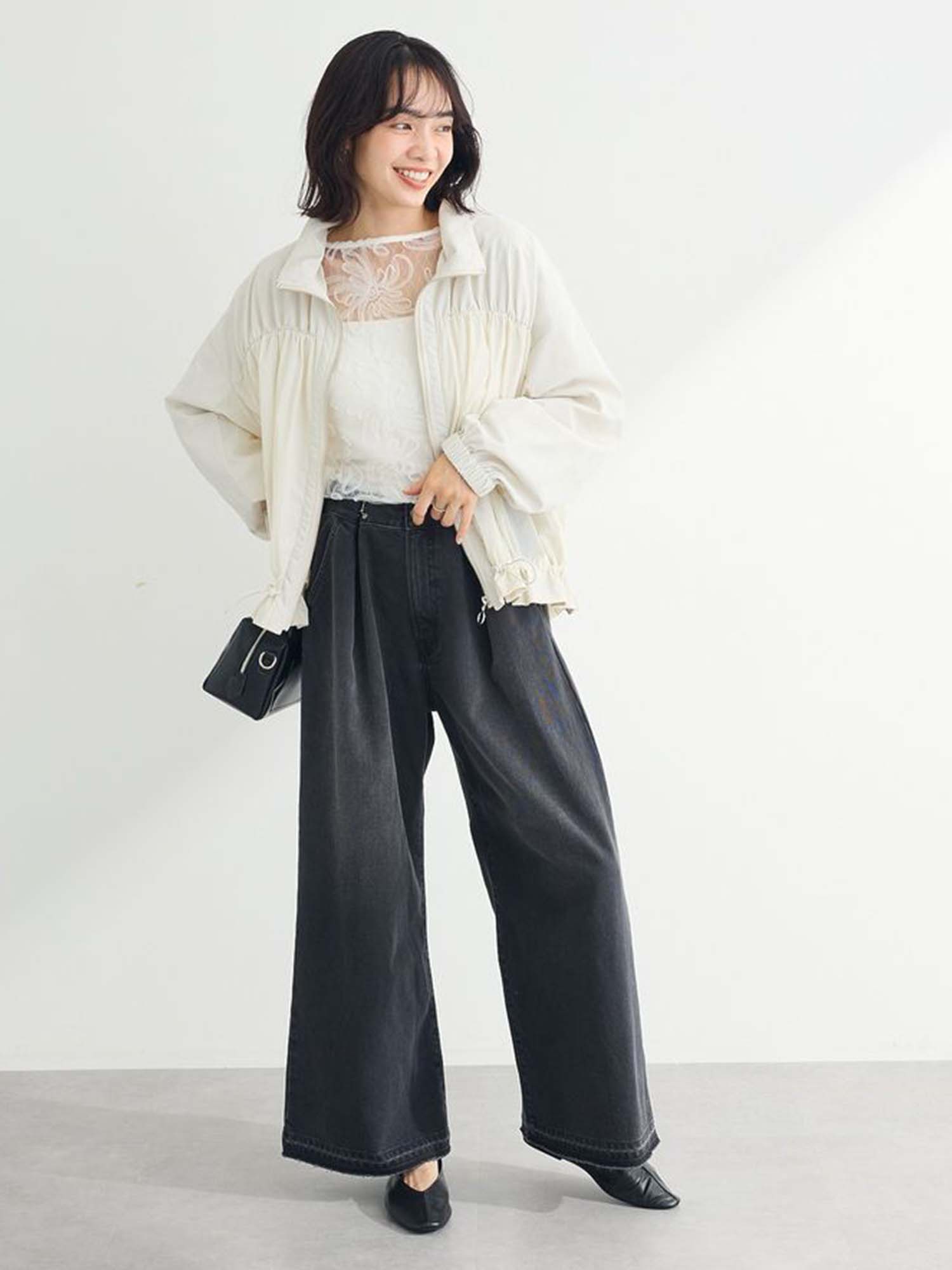 Nankoku Tucked Wide Denim Pants