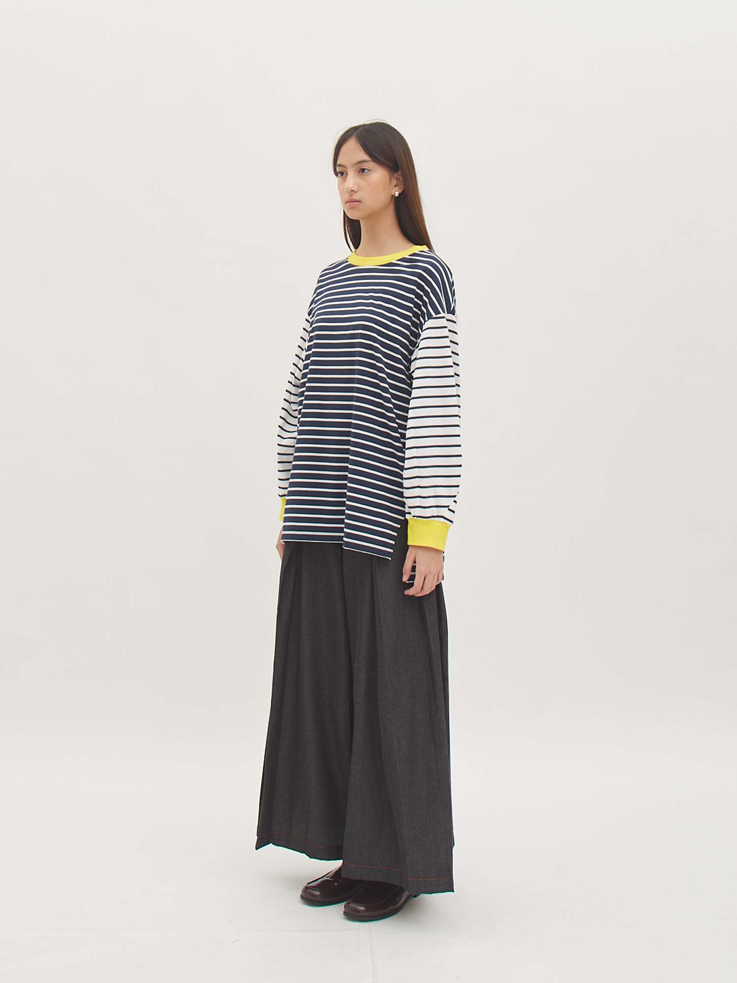 Listia Longsleeve Oversized Tee