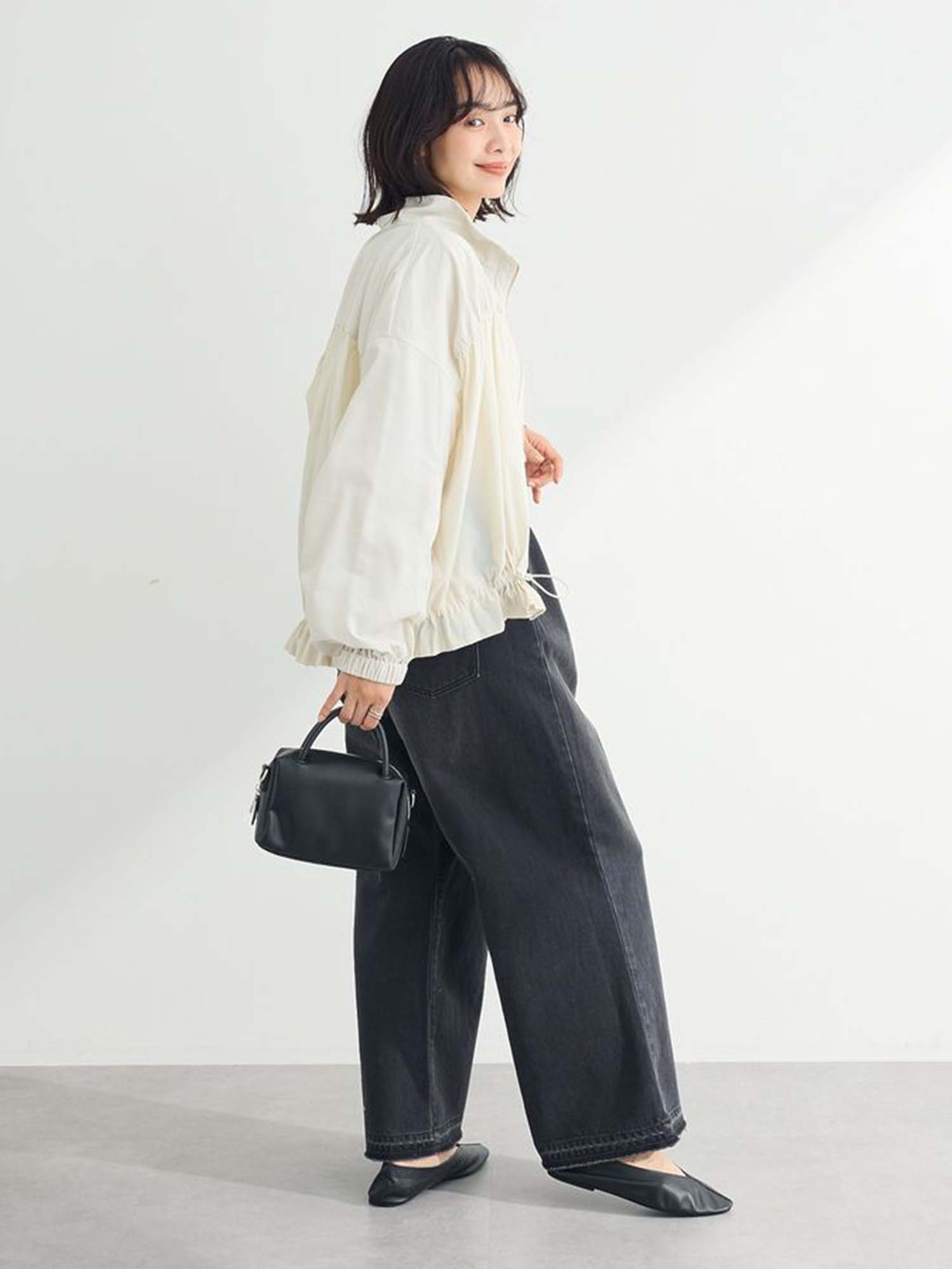 Nankoku Tucked Wide Denim Pants